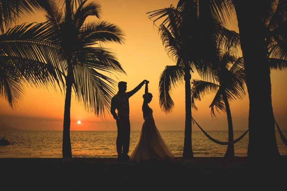 Ultimate Elopement Guide: How to Elope in Puerto Escondido