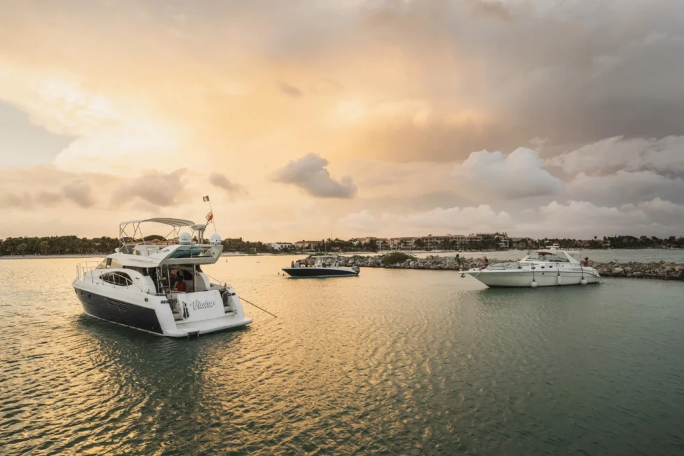 Catamaran & Yachts: Unique Oaxaca Wedding Photos