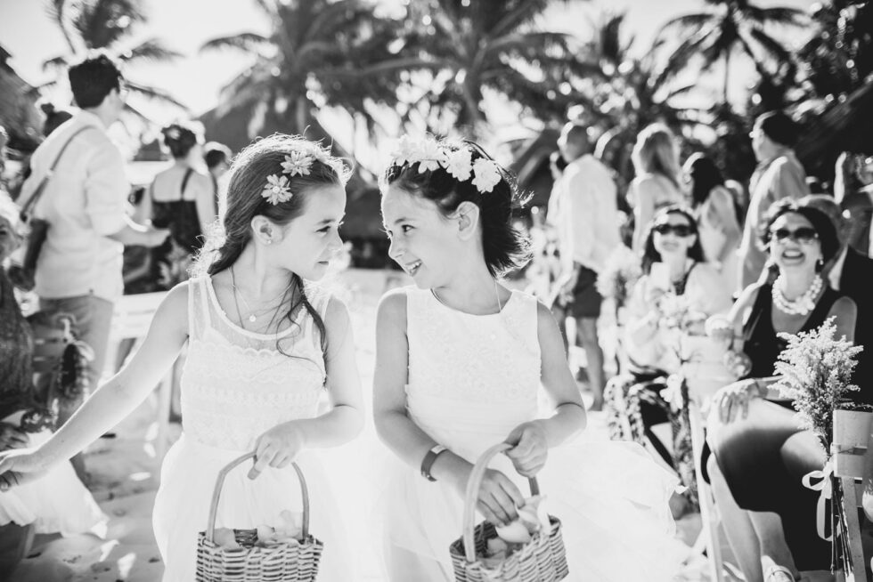 How to Involve Kids in Oaxaca Wedding Photo Sessions