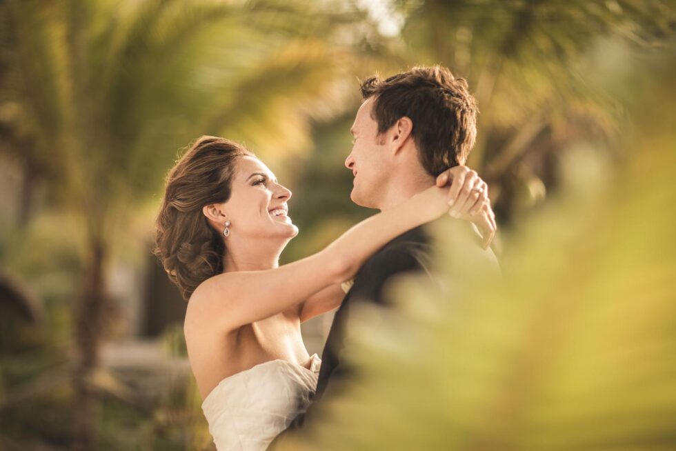 Show-Stopping Bridal Portraits by Oaxaca’s Palm Trees